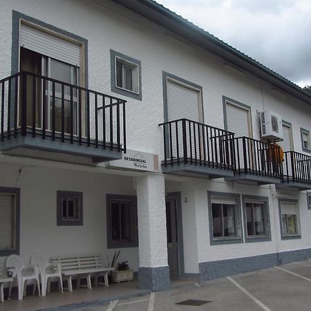 מלון לאוסה Residencial Martinho מראה חיצוני תמונה